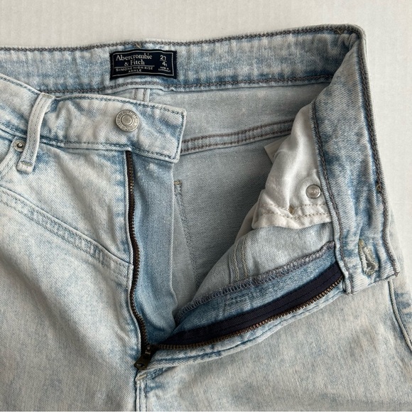 Abercrombie & Fitch Women’s Light Wash‎ Simone High Rise Ankle Jean 4S - Picture 11 of 12